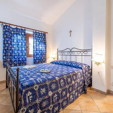 Affittasardegna - Casa Maria Daire *